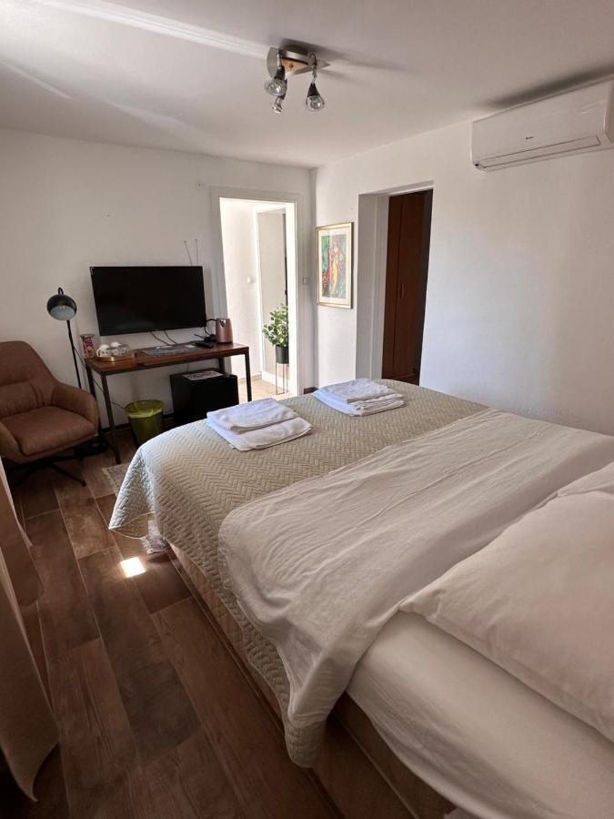 Madonna Guest House Dubrovnik Exteriör bild